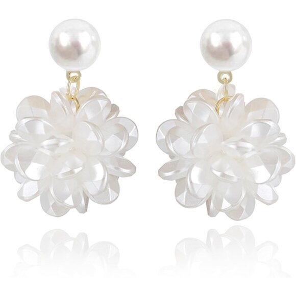 18K Gold Plated Handmade Shell Floral Petal Design Flower Dangle Earrings - Picture 1 of 7